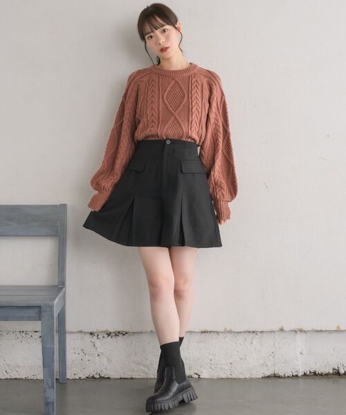 RETRO GIRL(レトロガール)の「袖ボリュームケーブルニット(ニット/セーター・レディース・ナチュラル/オレンジ/ダークグレー・FREE)」の16枚目の写真