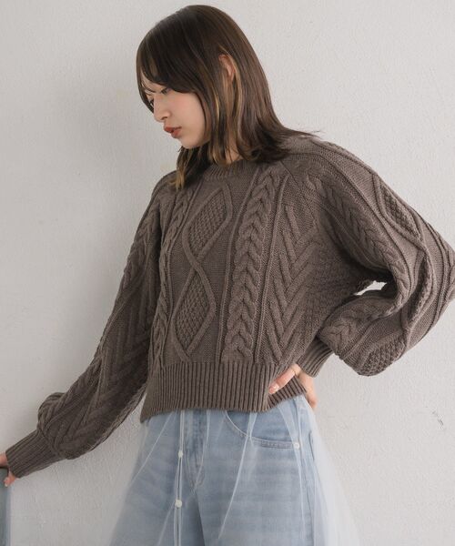 RETRO GIRL(レトロガール)の「袖ボリュームケーブルニット(ニット/セーター・レディース・ナチュラル/オレンジ/ダークグレー・FREE)」の10枚目の写真
