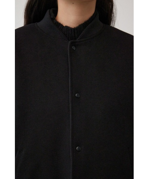 AZUL by moussy（アズールバイマウジー）の「リバーシブルキルトジャケット（ブルゾン・レディース・アイボリー/ブラック/ネイビー・SMALL/MEDIUM）」の10枚目の写真