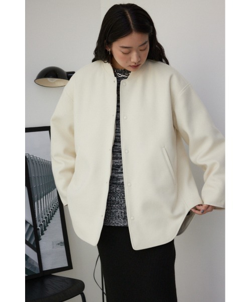 AZUL by moussy（アズールバイマウジー）の「リバーシブルキルトジャケット（ブルゾン・レディース・アイボリー/ブラック/ネイビー・SMALL/MEDIUM）」の17枚目の写真