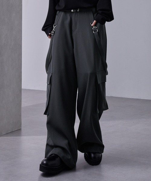 ドレープモード ギミックワイドサスペンダーカーゴパンツ