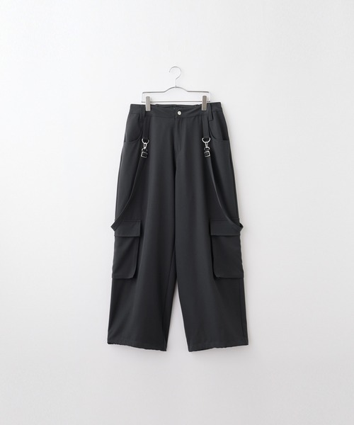 ドレープモード ギミックワイドサスペンダーカーゴパンツ（スラックス