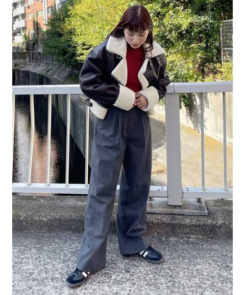 MURUA(ムルーア)の「ウールライクタックワイドパンツ(スラックス・レディース・ブラック/ダークグレー・2/1)」の8枚目の写真