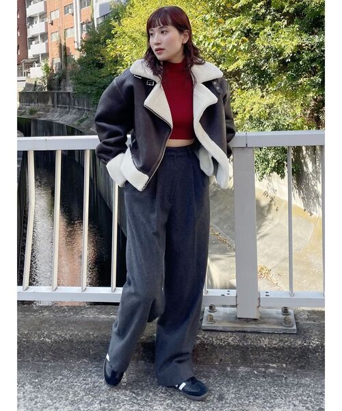 MURUA(ムルーア)の「ウールライクタックワイドパンツ(スラックス・レディース・ブラック/ダークグレー・2/1)」の10枚目の写真