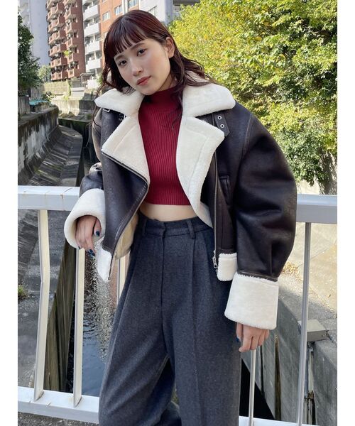 MURUA(ムルーア)の「ウールライクタックワイドパンツ(スラックス・レディース・ブラック/ダークグレー・2/1)」の12枚目の写真