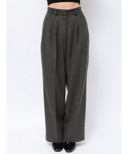 MURUA(ムルーア)の「ウールライクタックワイドパンツ(スラックス・レディース・ブラック/ダークグレー・2/1)」の13枚目の写真