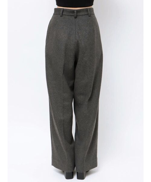 MURUA(ムルーア)の「ウールライクタックワイドパンツ(スラックス・レディース・ブラック/ダークグレー・2/1)」の15枚目の写真