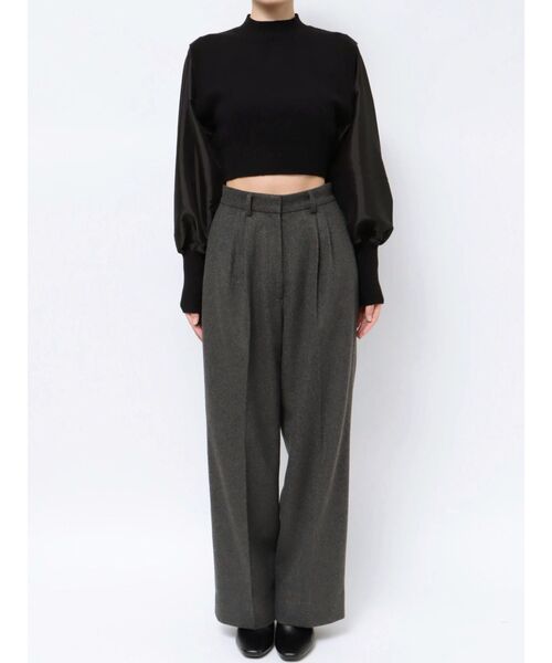 MURUA(ムルーア)の「ウールライクタックワイドパンツ(スラックス・レディース・ブラック/ダークグレー・2/1)」の20枚目の写真