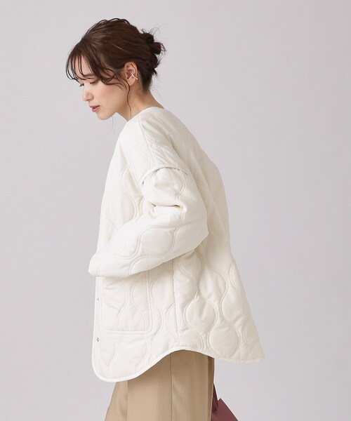 DRESKIP（ドレスキップ）の「◆【撥水】季節の変わり目に　大人が着たい ゆるキルトブルゾン（その他アウター・レディース・ブラック/アイボリー/カーキ・03/02/04）」の12枚目の写真