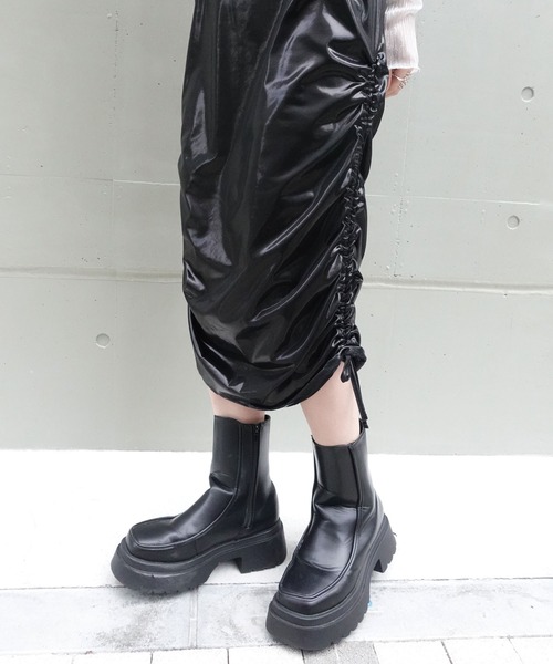 【超美品・ほぼ未使用】マークアンドロナ　スカルカモワンピース　Sサイズ 楽天市場】【SALE／70%OFF】胸元切替刺繍ワンピース Samansa