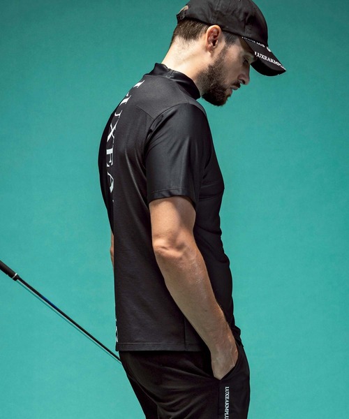 【セール】LUXEAKMPLUS(リュクスエイケイエムプラス)ゴルフ バックロゴ半袖モックネックTシャツ（Tシャツ/カットソー）｜LUXEAKMPLUS（リュクスエイケイエムプラス）