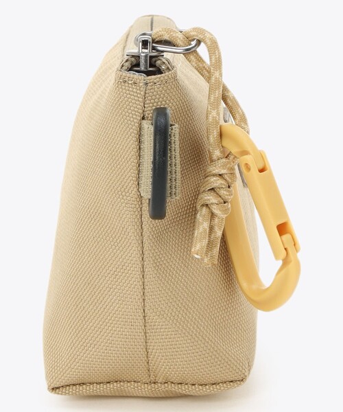 Columbia（コロンビア）の「撥水 Columbia／プライスストリーム ポーチS／コロンビア（ポーチ・レディース・レッド/グリーン/ブルー/ブラック/アッシュグレー/ライム/ピンク/ネイビー/ブラウン/パープル/ブルーグリーン/オフホワイト・ONE SIZE）」の21枚目の写真