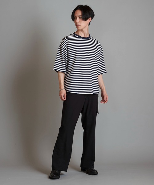 NO ID.(ノーアイディ)の「【NO ID.】Round Border U-Neck T-Shirt / ラウンド ボーダー Uネック Tシャツ(Tシャツ/カットソー・メンズ・ブラック/ネイビー/グレー・2/1)」の14枚目の写真