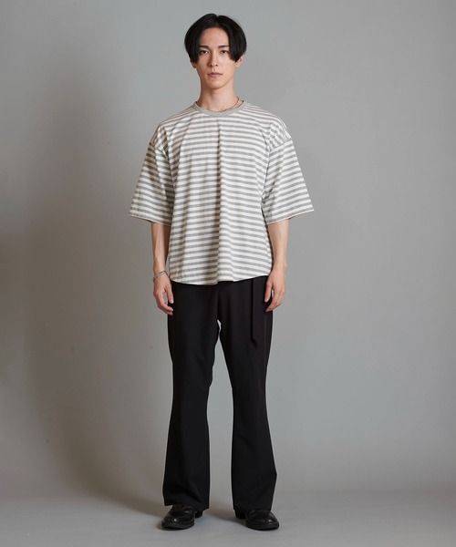 NO ID.(ノーアイディ)の「【NO ID.】Round Border U-Neck T-Shirt / ラウンド ボーダー Uネック Tシャツ(Tシャツ/カットソー・メンズ・ブラック/ネイビー/グレー・2/1)」の16枚目の写真
