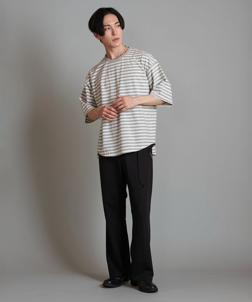 NO ID.(ノーアイディ)の「【NO ID.】Round Border U-Neck T-Shirt / ラウンド ボーダー Uネック Tシャツ(Tシャツ/カットソー・メンズ・ブラック/ネイビー/グレー・2/1)」の8枚目の写真