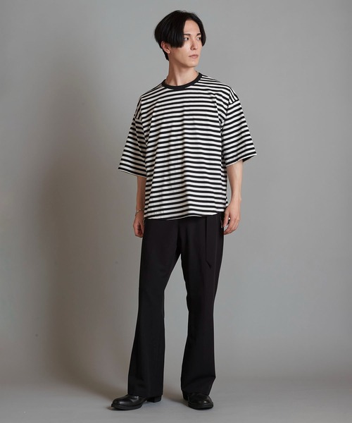 NO ID.(ノーアイディ)の「【NO ID.】Round Border U-Neck T-Shirt / ラウンド ボーダー Uネック Tシャツ(Tシャツ/カットソー・メンズ・ブラック/ネイビー/グレー・2/1)」の12枚目の写真
