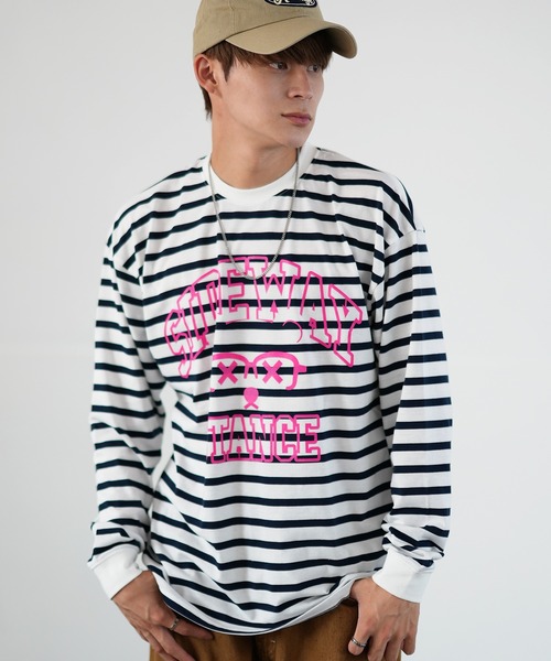 SIDEWAY STANCE（サイドウェイスタンス）の「【SIDEWAY STANCE】プリント 長袖 ボーダーTシャツ（Tシャツ/カットソー・メンズ・ホワイト/ブラック系1/ブラック/ホワイト系1/ホワイト系/ブラック系・MEDIUM/LARGE/X-LARGE/SMALL）」の2枚目の写真