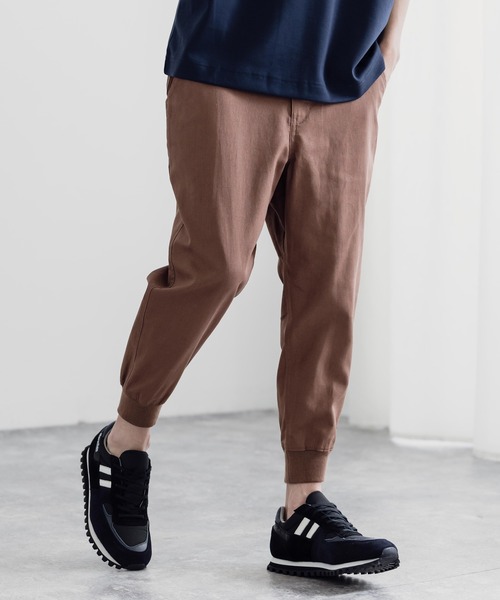 Rocky Monroe(ロッキーモンロー)の「コットンリネン イージークロップドジョガーパンツ 別注ワンマイルウェア(その他パンツ・メンズ・ネイビー/チャコール/ブラック/グレー/カーキ/ブルーグレー/ベージュ/ホワイト/ブラウン・S/XXL/LL/L/M)」の6枚目の写真