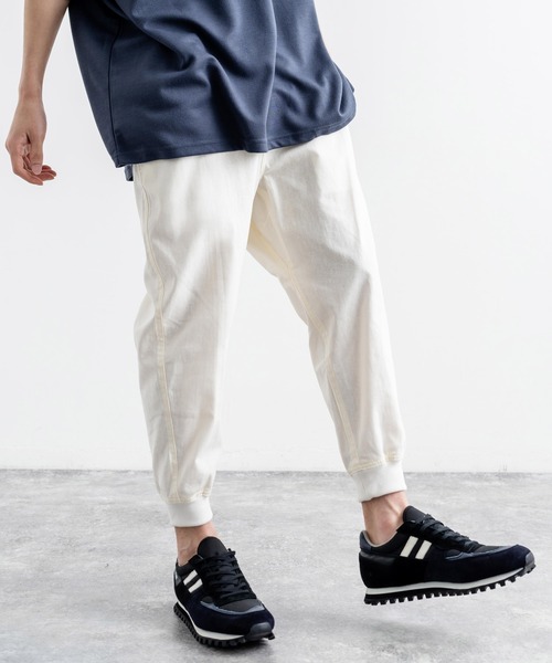 Rocky Monroe(ロッキーモンロー)の「コットンリネン イージークロップドジョガーパンツ 別注ワンマイルウェア(その他パンツ・メンズ・ネイビー/チャコール/ブラック/グレー/カーキ/ブルーグレー/ベージュ/ホワイト/ブラウン・S/XXL/LL/L/M)」の14枚目の写真