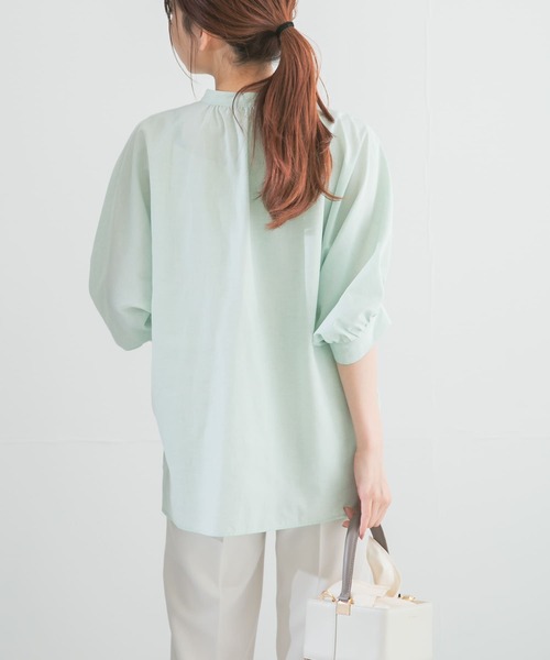 URBAN RESEARCH ROSSO WOMEN(アーバンリサーチ ロッソ)の「『一部WEB限定カラー』『UR TECH Smart Linen Touch』袖ボリュームシャツ(シャツ/ブラウス・レディース・オフホワイト/ブルー/ライトピンク/ミント・FREE)」の16枚目の写真