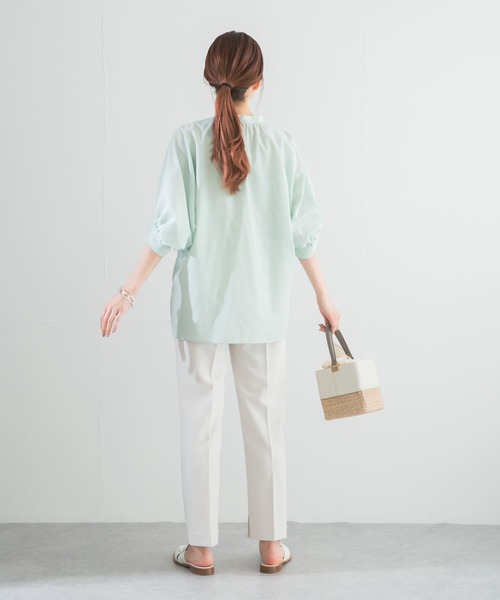 URBAN RESEARCH ROSSO WOMEN(アーバンリサーチ ロッソ)の「『一部WEB限定カラー』『UR TECH Smart Linen Touch』袖ボリュームシャツ(シャツ/ブラウス・レディース・オフホワイト/ブルー/ライトピンク/ミント・FREE)」の20枚目の写真