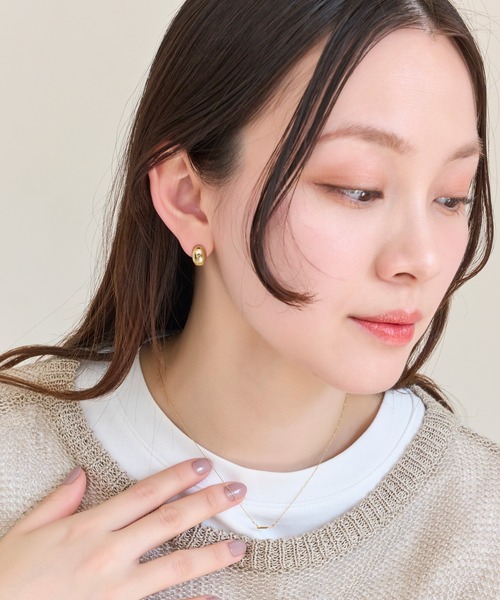 Phoebe(フィービィー)の「≪雑誌掲載≫【金属アレルギー対応/ピアス見えシリーズ】オーバルフープスナップイヤリング(イヤリング・レディース・シャンパン/シルバー/イエローゴールド・FREE)」の14枚目の写真