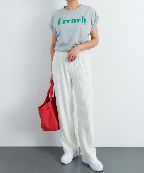 Miniministore(ミニミニストア)の「フレンチスリーブ 英字ロゴTシャツ 韓国(Tシャツ/カットソー・レディース・グレー/イエロー/ライトグリーン/ブラック/ホワイト・FREE)」の13枚目の写真