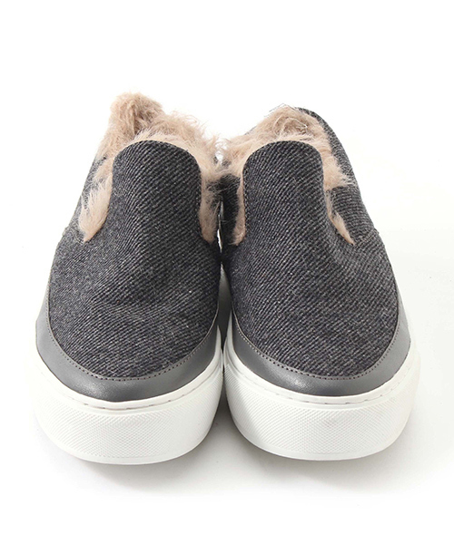 mystic（ミスティック）の「【mystic】ファースリッポン（スニーカー・レディース・オフホワイト/ブラック/チャコールグレー・39/38/36/37）」の5枚目の写真