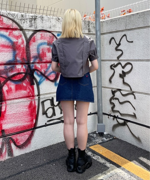 one way(ワンウェイ)の「ネクタイ付き肩あき半袖ショートシャツ(シャツ/ブラウス・レディース・ブラック×ホワイト/ブラック×グレー/チャコールグレー/ホワイト/ブルー系その他・FREE)」の22枚目の写真