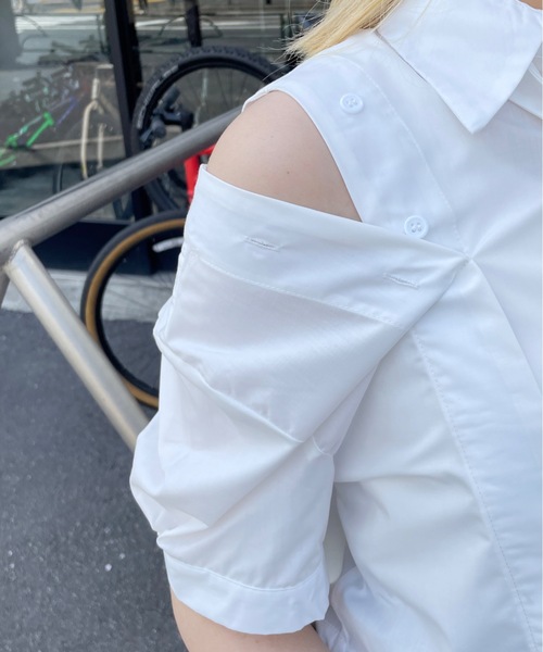 one way(ワンウェイ)の「ネクタイ付き肩あき半袖ショートシャツ(シャツ/ブラウス・レディース・ブラック×ホワイト/ブラック×グレー/チャコールグレー/ホワイト/ブルー系その他・FREE)」の6枚目の写真