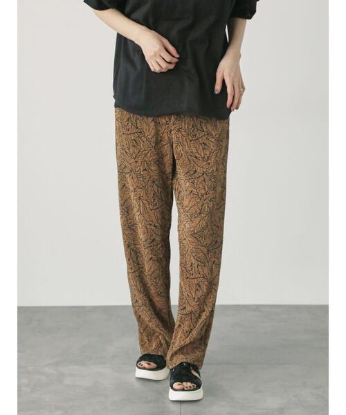 Lugnoncure（ルノンキュール）の「セルフカットプリーツパンツ（その他パンツ・レディース・ブラック/グレー/ブラウン/オフホワイト・F）」の4枚目の写真