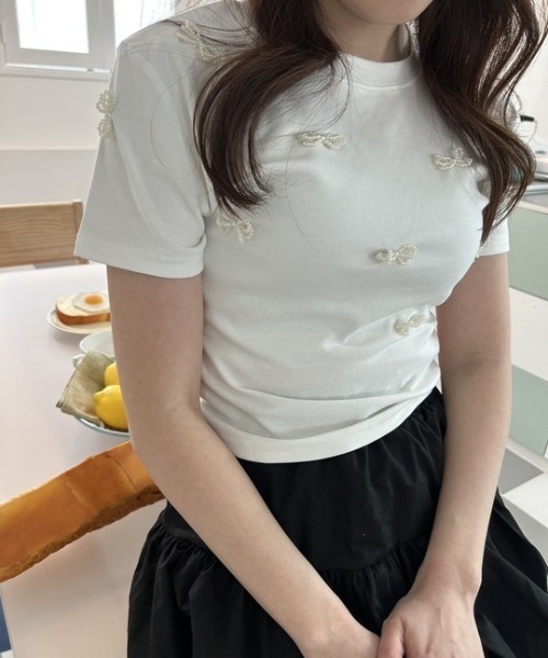 ipugo（イプゴ）の「ipugo/イプゴ パールリボン ミニ丈T 夏物 夏服（Tシャツ/カットソー・レディース・ブラック/アイボリー・FREE）」の8枚目の写真