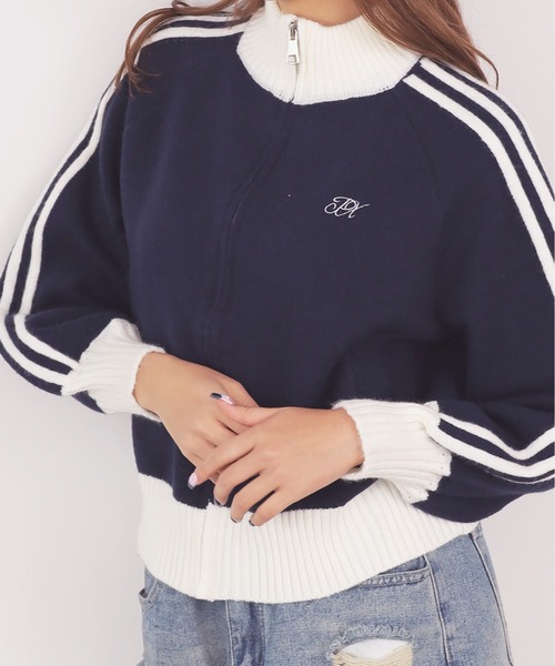 Chick(チック)の「▲SIDE LINE FULL-ZIP CARDIGAN / サイドラインジップカーディガン(カーディガン/ボレロ・レディース・グレー/ブラウン/ネイビー・FREE)」の11枚目の写真