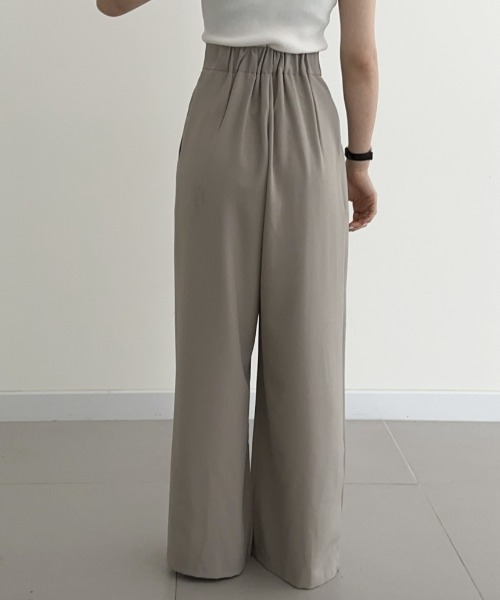 ECLIN（エクラン）の「サイドリボンハイウエストセミワイドパンツ（その他パンツ・レディース・グレイッシュベージュ/ブラック/グリーン・S/M/L）」の22枚目の写真