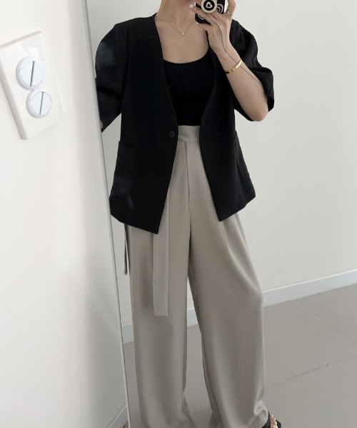 ECLIN（エクラン）の「サイドリボンハイウエストセミワイドパンツ（その他パンツ・レディース・グレイッシュベージュ/ブラック/グリーン・S/M/L）」の5枚目の写真