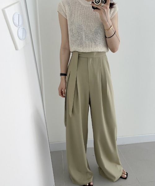 ECLIN（エクラン）の「サイドリボンハイウエストセミワイドパンツ（その他パンツ・レディース・グレイッシュベージュ/ブラック/グリーン・S/M/L）」の10枚目の写真