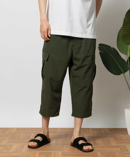 Right-on（ライトオン）の「ポリクロス８分カーゴパンツ（カーゴパンツ・メンズ・ブラック/オリーブ・M/L/XL/S）」の2枚目の写真