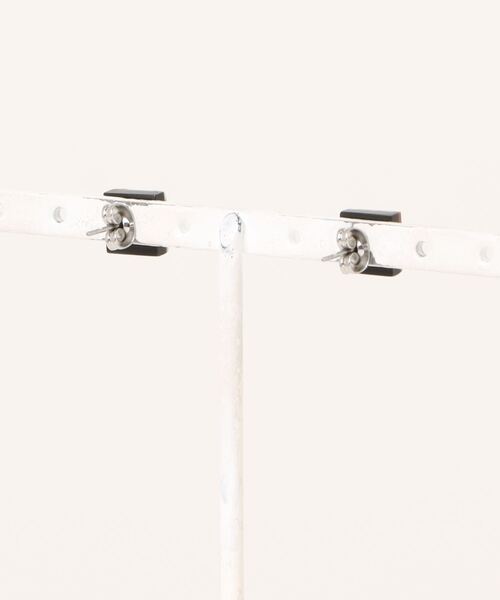 チチカカ（チチカカ）の「キカスクエアピアス（ピアス（両耳用）・レディース・ホワイト/ブルー・FREE）」の3枚目の写真