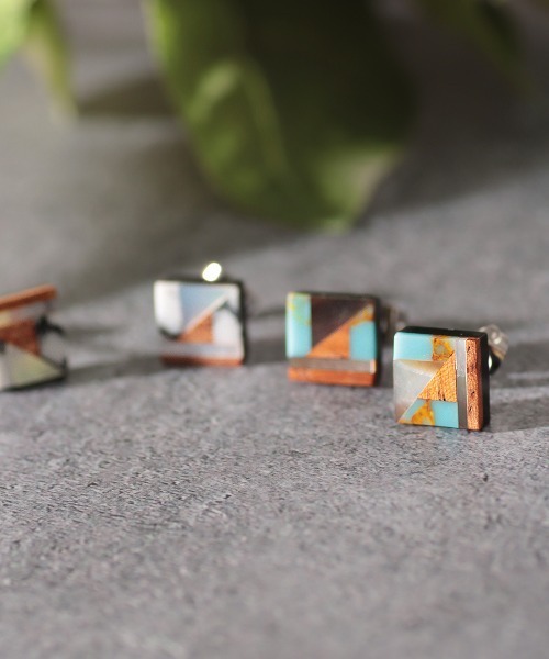 チチカカ（チチカカ）の「キカスクエアピアス（ピアス（両耳用）・レディース・ホワイト/ブルー・FREE）」の7枚目の写真