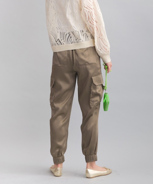 PICCIN（ピッチン）の「【セットアップ可能】サテンカーゴパンツ（カーゴパンツ・レディース・モカ/ブラック・M）」の14枚目の写真