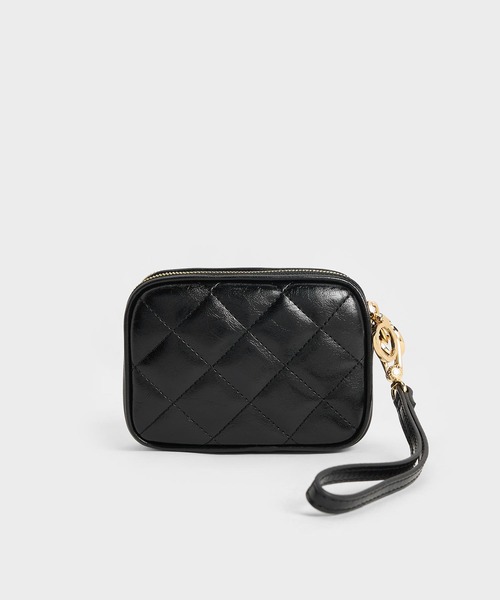 CHARLES & KEITH（チャールズ & キース）の「Apfra アップフラ キルトリスレットポーチ（ポーチ・レディース・ブラック/クリーム/セージグリーン・XXS）」の5枚目の写真