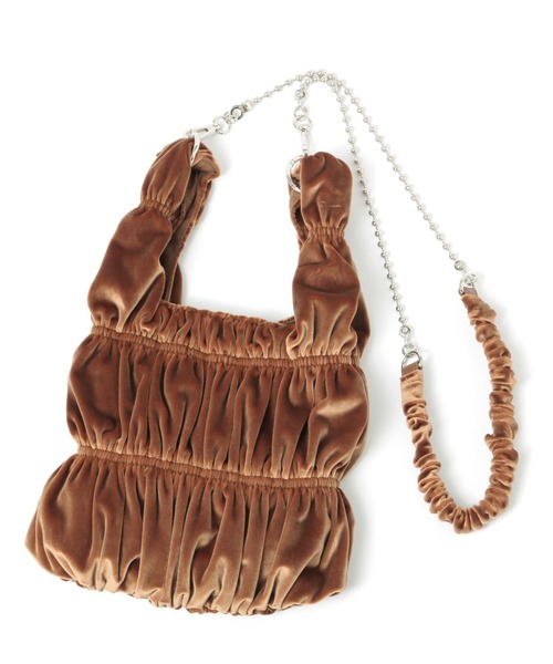 LAKOLE(ラコレ)の「ギャザーチェーンショルダーバッグ / 140067(ショルダーバッグ・レディース・ブラック/キャメル/ピンク・FREE)」の10枚目の写真