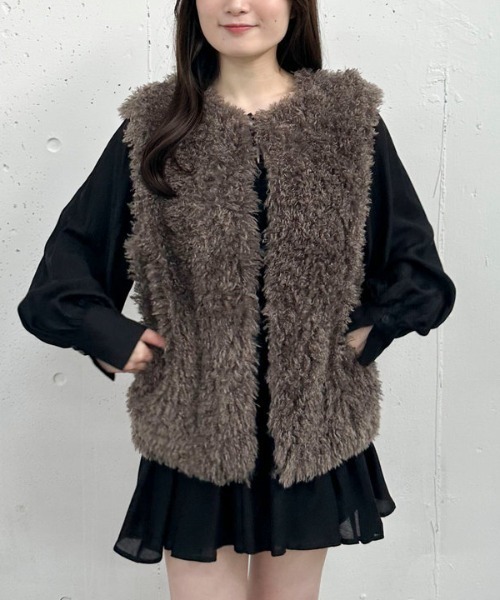 archives（アルシーヴ）の「ファーベスト（テーラードジャケット・レディース・アイボリー/モカ・MEDIUM）」の3枚目の写真