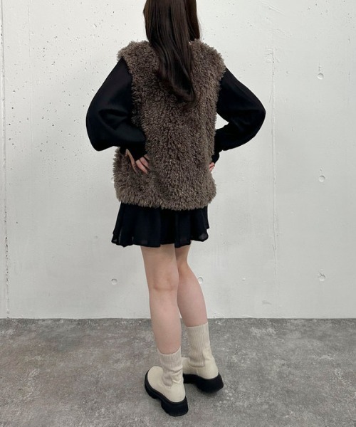 archives（アルシーヴ）の「ファーベスト（テーラードジャケット・レディース・アイボリー/モカ・MEDIUM）」の7枚目の写真