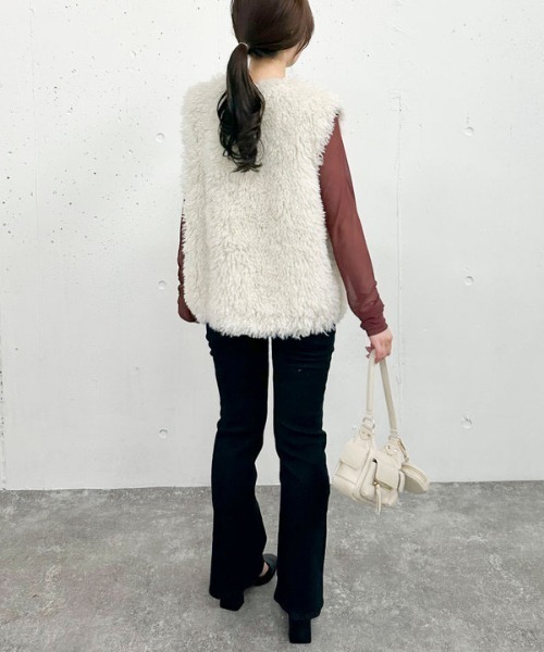 archives（アルシーヴ）の「ファーベスト（テーラードジャケット・レディース・アイボリー/モカ・MEDIUM）」の16枚目の写真