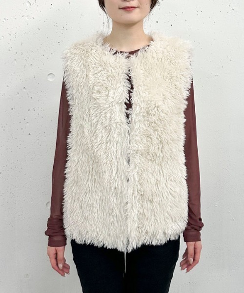 archives（アルシーヴ）の「ファーベスト（テーラードジャケット・レディース・アイボリー/モカ・MEDIUM）」の17枚目の写真