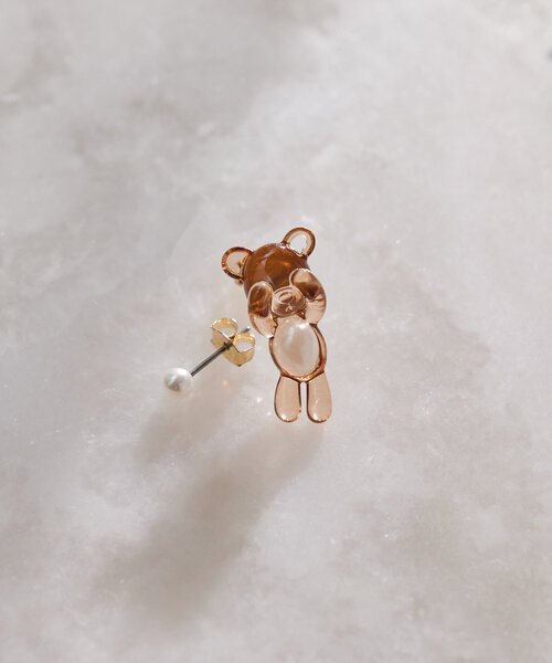ear PAPILLONNER（イアパピヨネ）の「《WEB限定/ステンレスポスト/アニマル/熊》ねむねむくまさんピアス（ピアス（両耳用）・レディース・ライトグレー/ブラウン・FREE）」の3枚目の写真