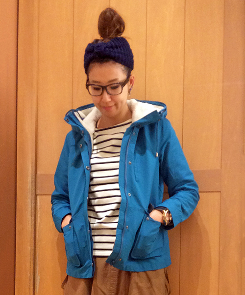 LBC(エルビーシー)の「FCNライナーベスト付きマウンテンパーカ(マウンテンパーカー・レディース・マスタード/ダークブルー/ネイビー/ブラック・MEDIUM/LARGE)」の4枚目の写真