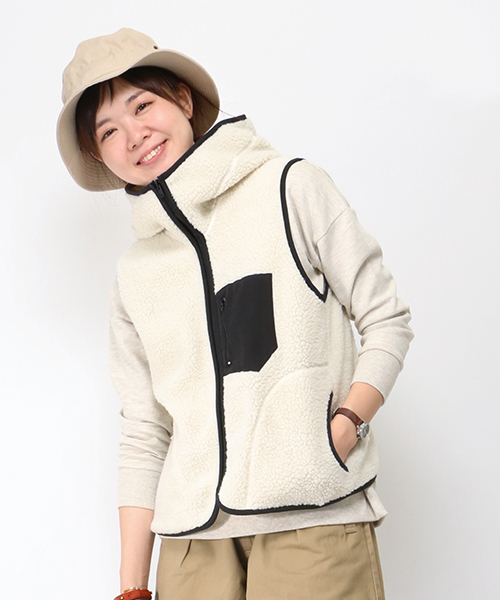 LBC(エルビーシー)の「FCNライナーベスト付きマウンテンパーカ(マウンテンパーカー・レディース・マスタード/ダークブルー/ネイビー/ブラック・MEDIUM/LARGE)」の16枚目の写真