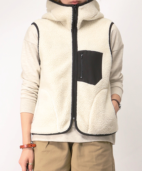 LBC(エルビーシー)の「FCNライナーベスト付きマウンテンパーカ(マウンテンパーカー・レディース・マスタード/ダークブルー/ネイビー/ブラック・MEDIUM/LARGE)」の18枚目の写真